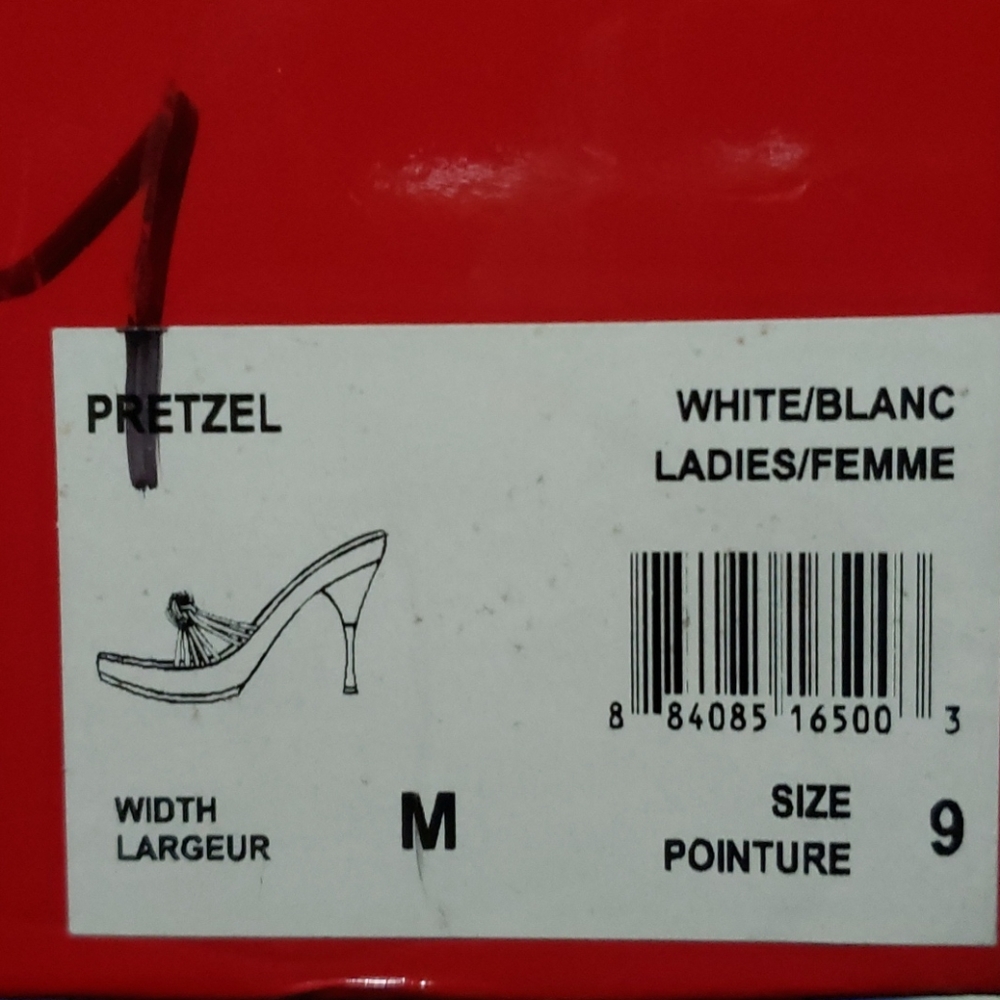 Women's Heels - Picture 5 of 5